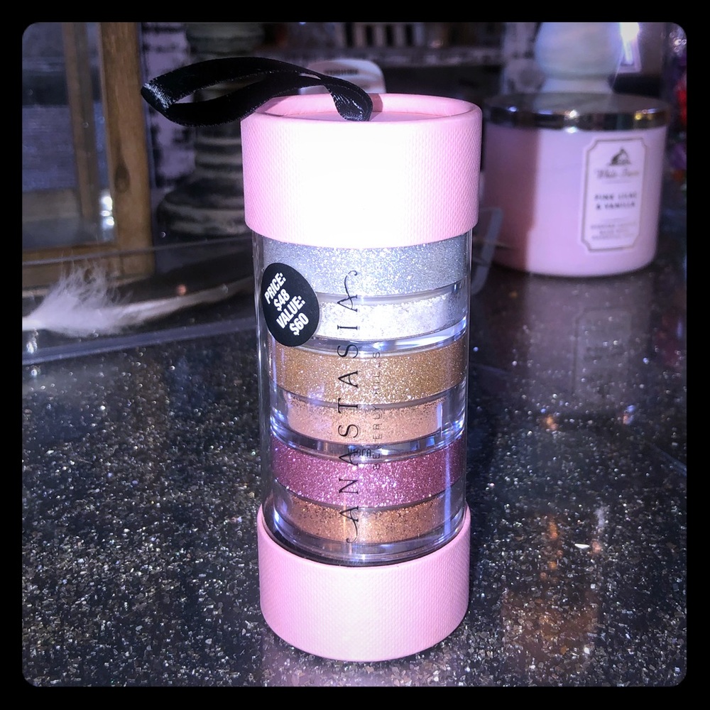 Anastasia Loose Highlighter Trio